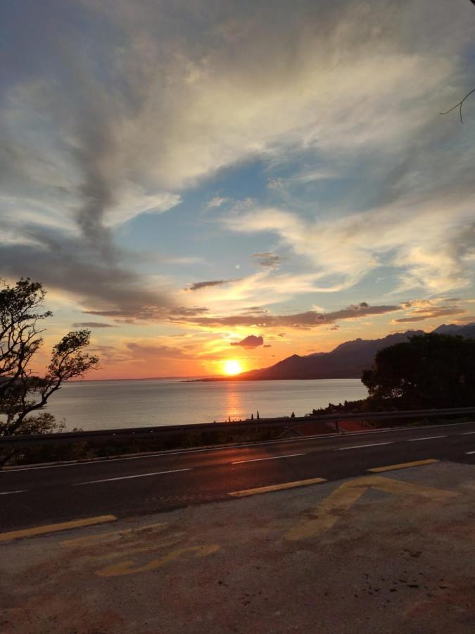Holiday House Sia ยาเซนิเซ ภายนอก รูปภาพ